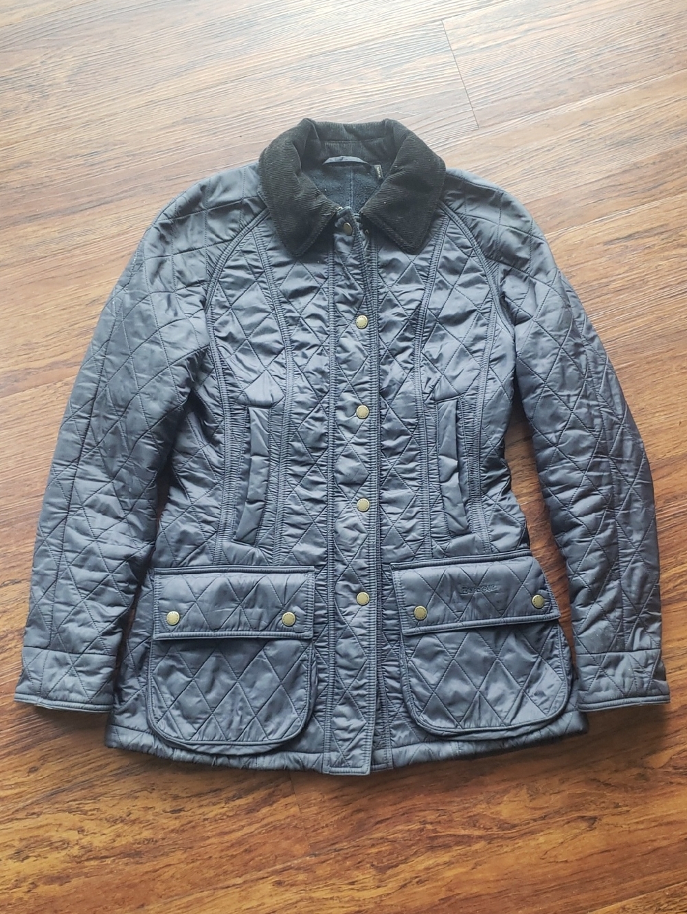 Barbour Quilted Black Women's Jacket with Corduroy Collar Size 2 Preppy Coastal